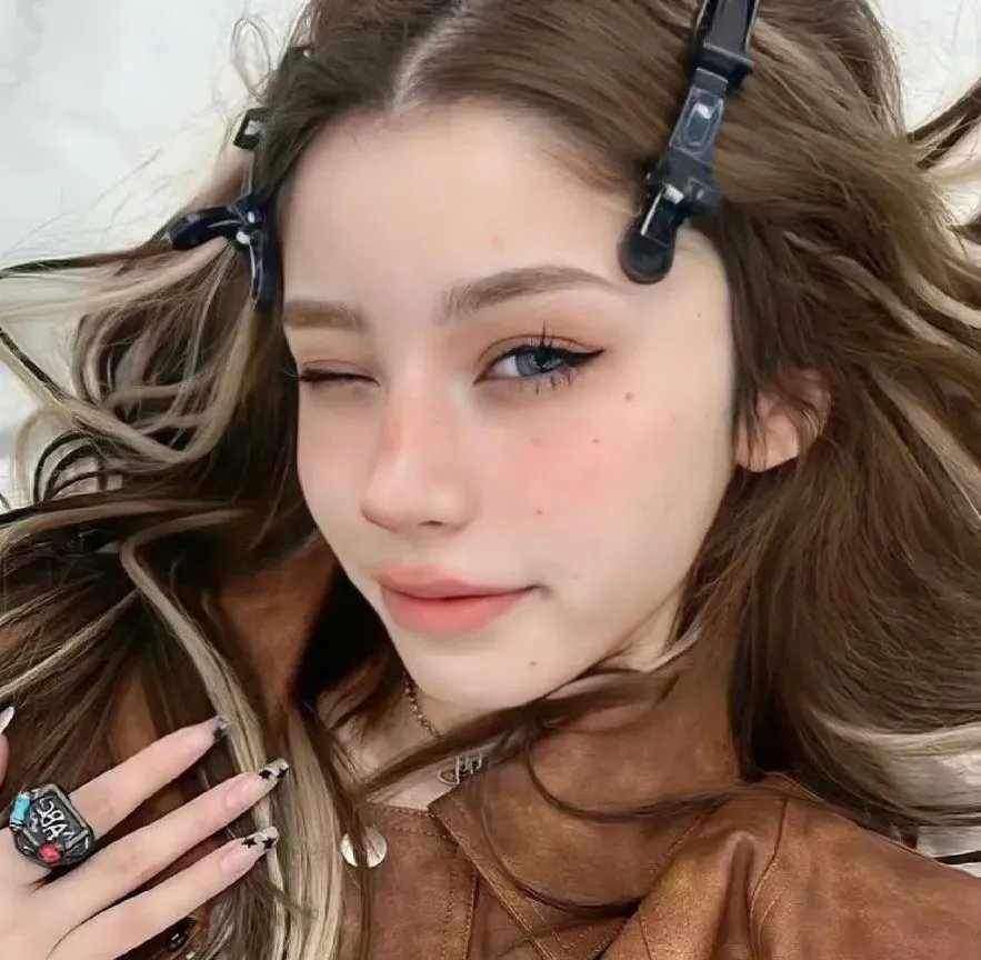 阿基拉的逃亡